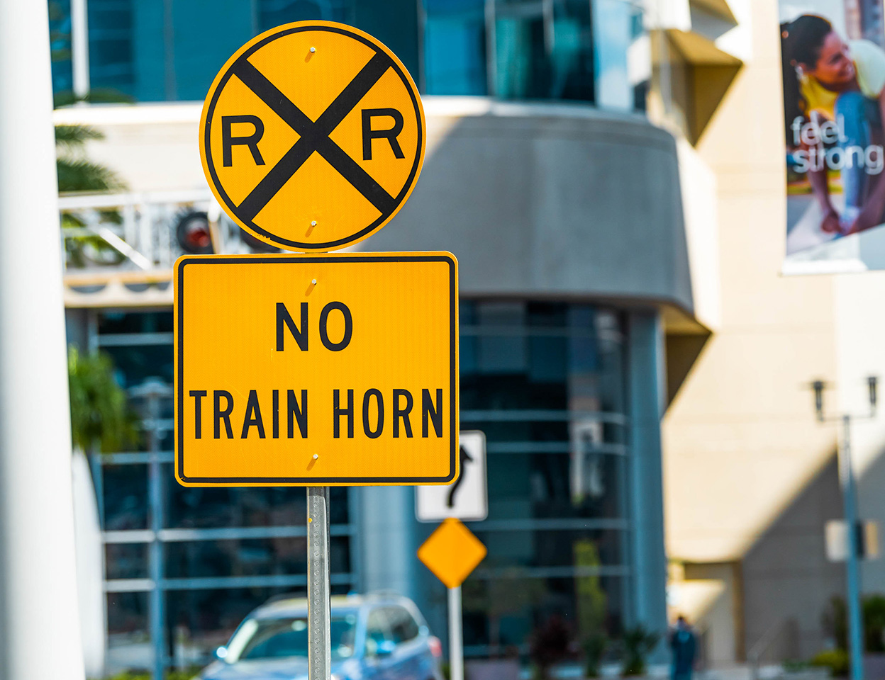 No Train Horn sign at AdventHealth.